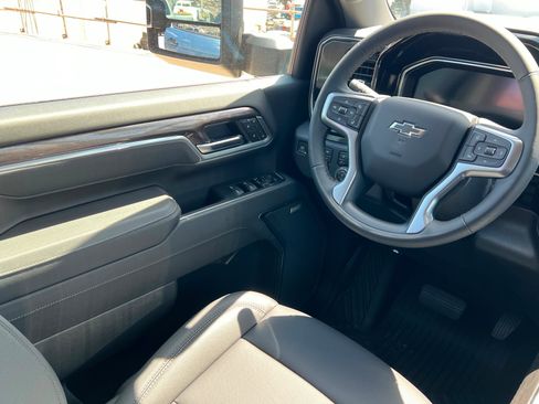 New 2026 Chevrolet Silverado 2500 LTZ w/ LTZ Plus Package AWD/4WD image 12