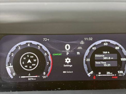 Certified 2025 Toyota Tacoma Limited image 2