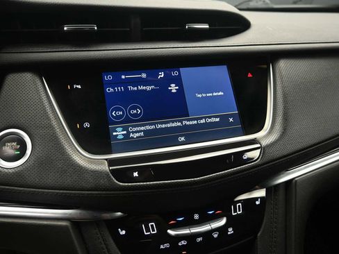 Used 2024 Cadillac XT5 Premium Luxury image 17