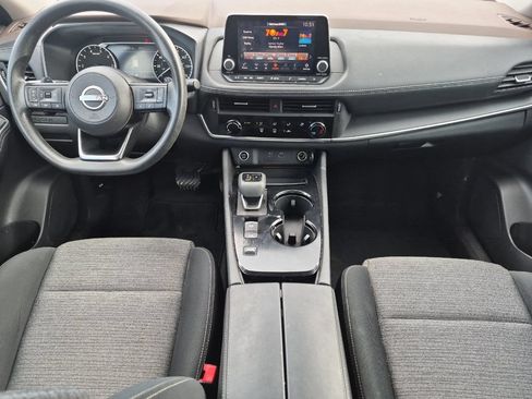 Used 2022 Nissan Rogue S FWD image 13