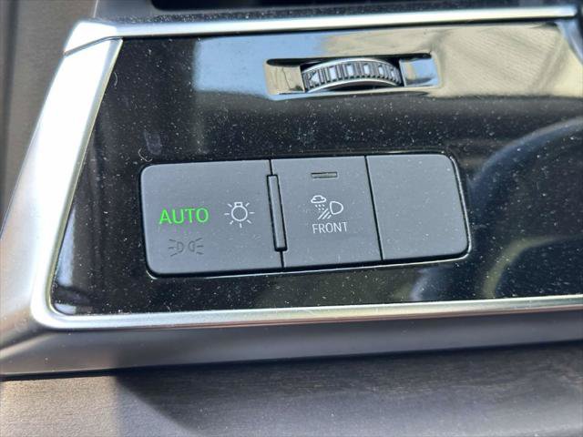 Used 2023 Audi Q7 3.0T Premium Plus AWD/4WD image 22