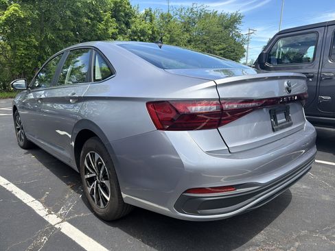 Used 2025 Volkswagen Jetta S FWD image 5