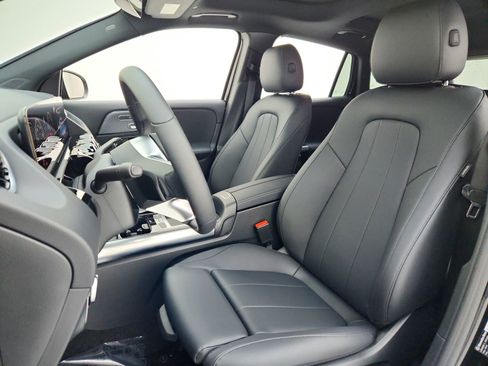 New 2026 Mercedes-Benz GLA 250 image 17