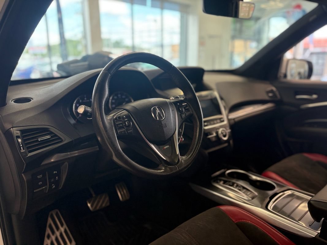 Used 2020 Acura MDX w/ Technology Package AWD/4WD image 17