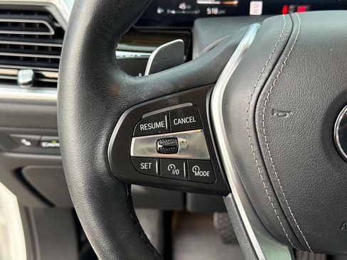 Used 2024 BMW X5 xDrive40i w/ Premium Package image 32