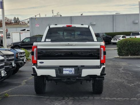 New 2026 Ford F250 Platinum w/ Tremor Off-Road Package AWD/4WD image 5