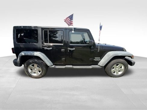 Used 2012 Jeep Wrangler Unlimited Sport AWD/4WD image 8