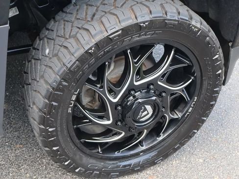 Used 2017 Chevrolet Silverado 3500 High Country w/ Duramax Plus Package AWD/4WD image 29