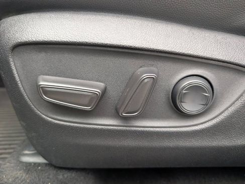 Used 2021 Toyota Highlander XSE image 16