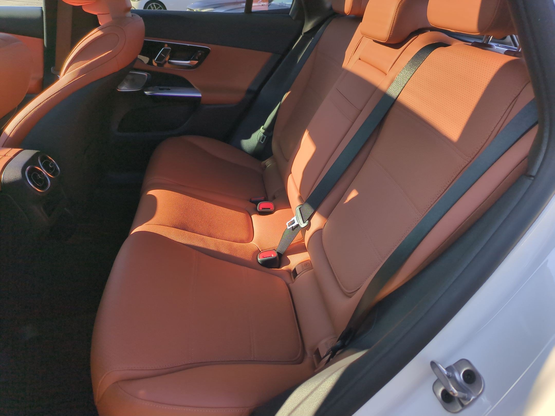Certified 2026 Mercedes-Benz GLC 300 4MATIC image 31