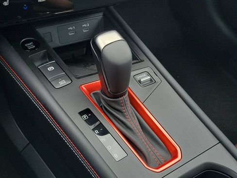 New 2026 Nissan Kicks SR AWD/4WD image 28