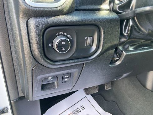 Used 2022 RAM 1500 Big Horn image 15