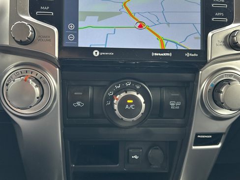 Used 2024 Toyota 4Runner SR5 Premium image 28