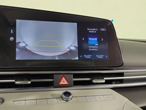 New 2025 Hyundai Elantra Limited w/ Cargo Package image 14