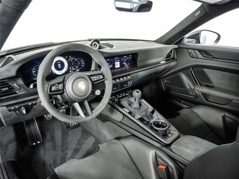 Certified 2026 Porsche 911 GT3 w/ Weissach Package RWD image 4