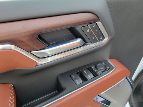 New 2026 GMC Sierra 3500 Denali Ultimate image 26