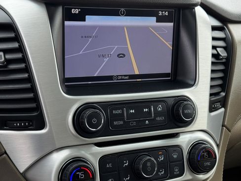 Used 2016 GMC Yukon SLT w/ Open Road Package image 16