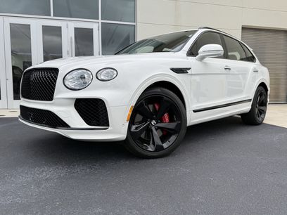 Used 2025 Bentley Bentayga