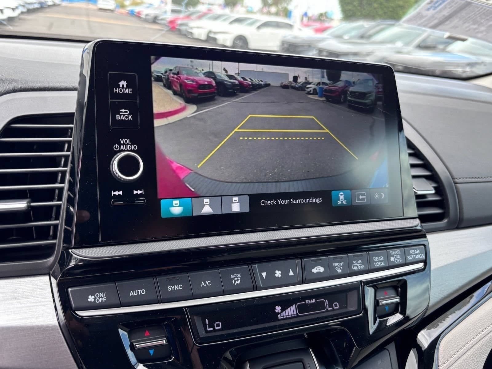 New 2027 Honda Odyssey Touring image 18