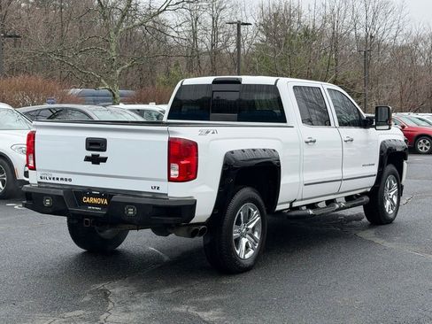 Used 2018 Chevrolet Silverado 1500 LTZ Z71 w/ LTZ Plus Package AWD/4WD image 5