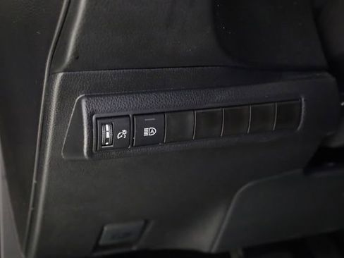 Used 2026 Toyota Corolla LE FWD image 13