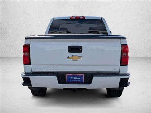 Used 2018 Chevrolet Silverado 1500 LT w/ Texas Edition AWD/4WD image 7