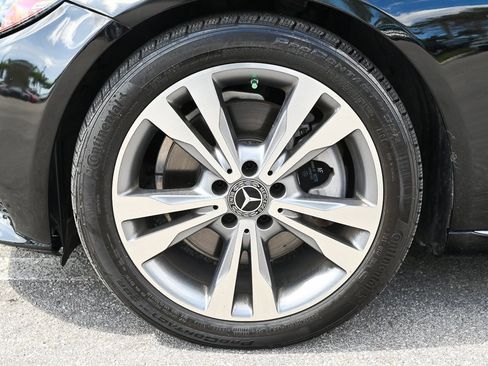 Used 2020 Mercedes-Benz C 300 Sedan image 8