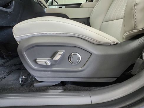 New 2026 Hyundai Santa Fe SEL FWD image 10
