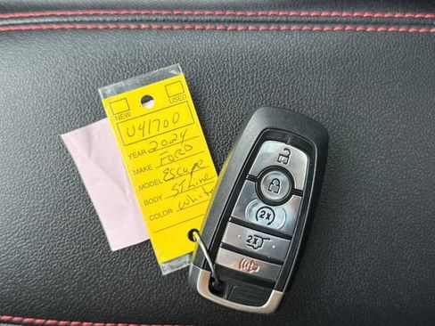 Certified 2024 Ford Escape ST-Line w/ Tech Pack #1 AWD/4WD image 17