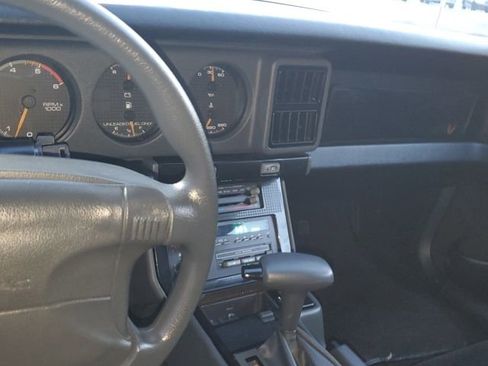 Used 1991 Pontiac Firebird Coupe RWD image 16