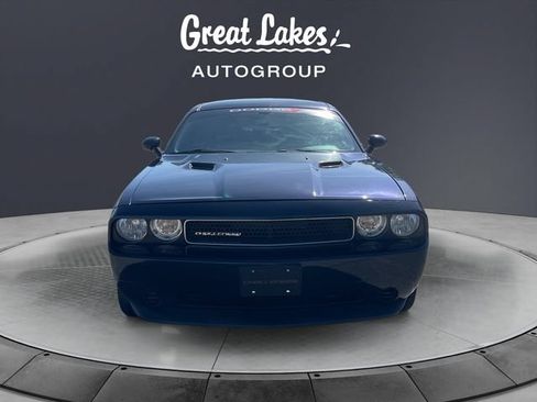 Used 2011 Dodge Challenger RWD image 8