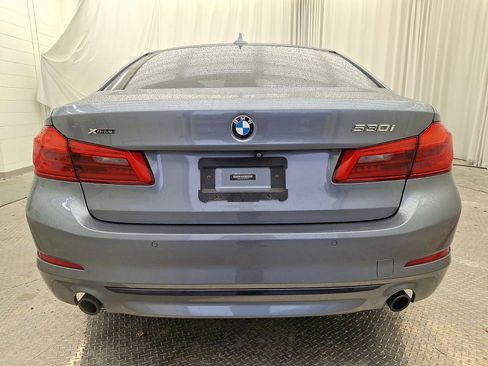 Used 2017 BMW 530i xDrive image 23