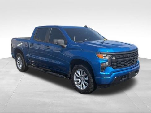 Certified 2022 Chevrolet Silverado 1500 Custom AWD/4WD image 7