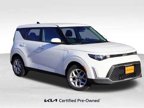 Certified 2024 Kia Soul LX w/ Option Group 015 FWD image 1
