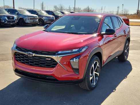 New 2026 Chevrolet Trax RS w/ Sunroof Package image 1