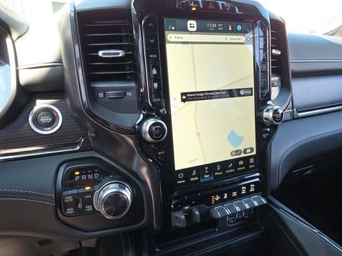 Used 2022 RAM 1500 Limited AWD/4WD image 6