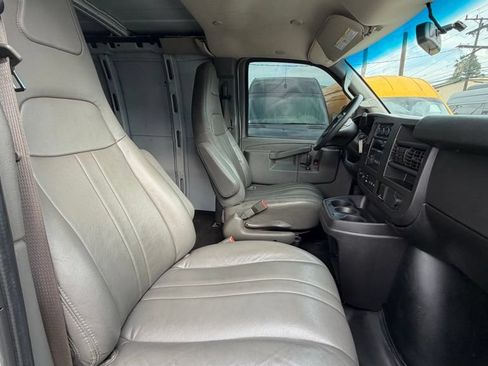Used 2019 Chevrolet Express 2500 Extended w/ Driver Convenience Package RWD image 13