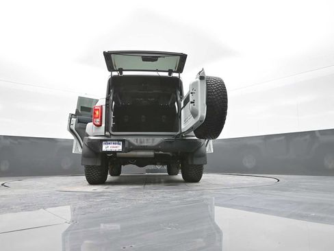 Used 2023 Ford Bronco Heritage Edition image 69