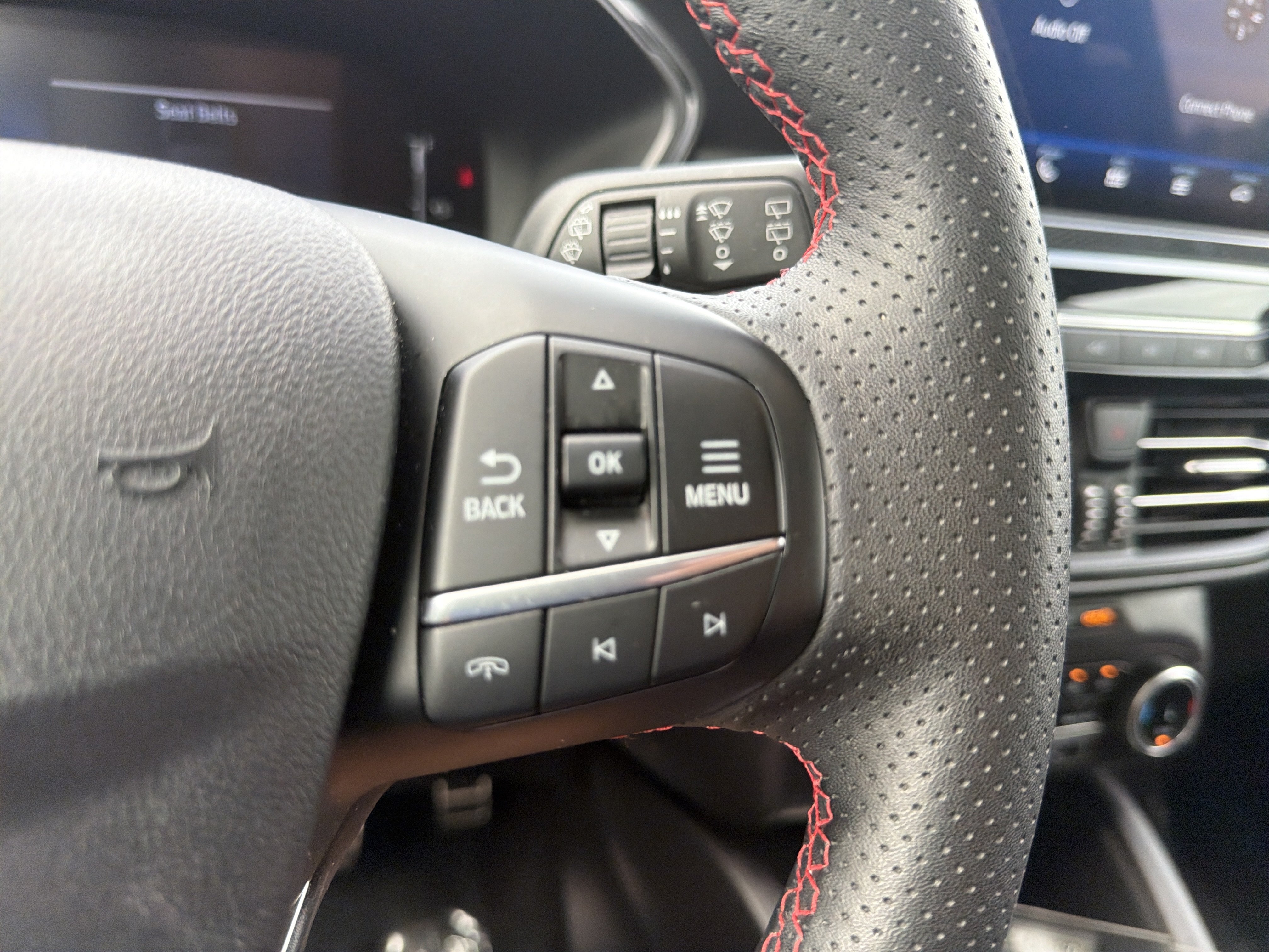 Used 2024 Ford Escape ST-Line AWD/4WD image 19