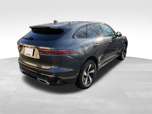 Used 2025 Jaguar F-PACE R-Dynamic S image 8