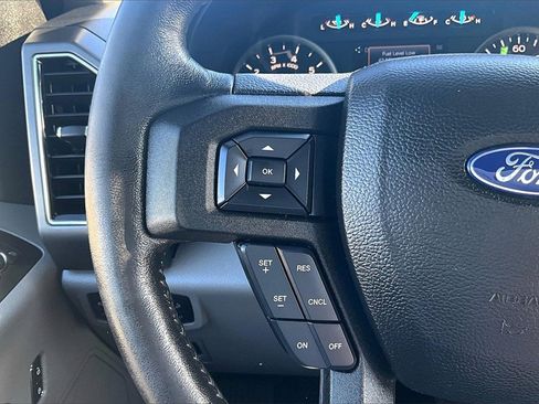 Used 2018 Ford F150 XLT w/ Equipment Group 302A Luxury image 19