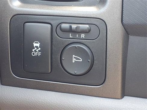 Used 2011 Honda CR-V SE image 19