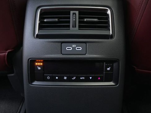 New 2025 MAZDA CX-70 Plug-In Hybrid w/ Premium Plus image 30