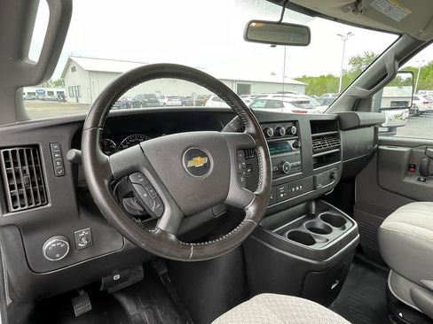 Used 2021 Chevrolet Express 3500 w/ Power Convenience Package RWD image 19