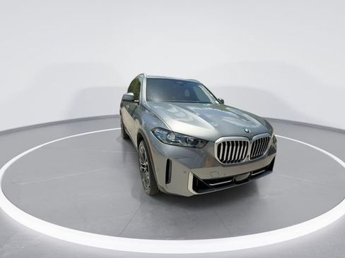 Used 2025 BMW X5 sDrive40i w/ Parking Assistance Package RWD image 3