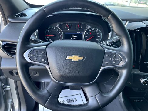 Used 2023 Chevrolet Traverse LT AWD/4WD image 13