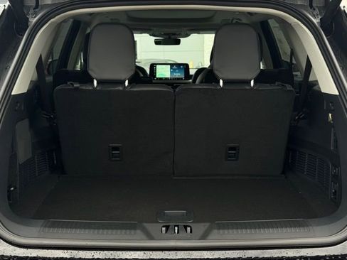 New 2026 Lincoln Aviator Reserve image 9