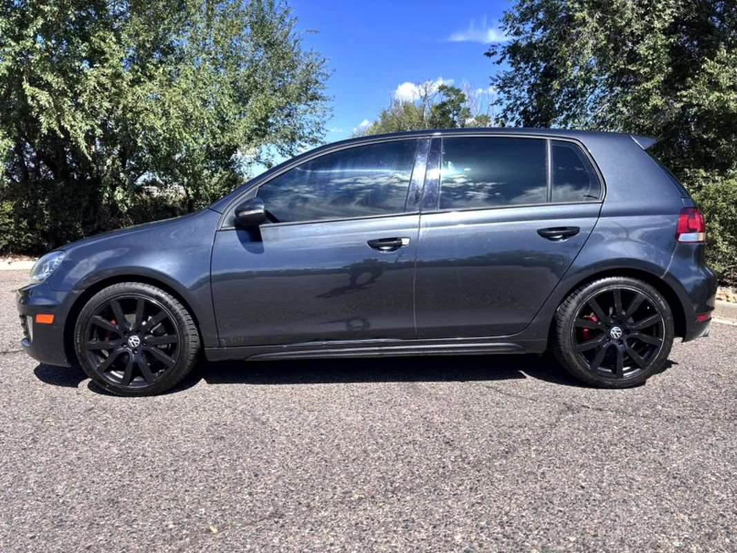 Used 2012 Volkswagen Golf 4-Door FWD image 6