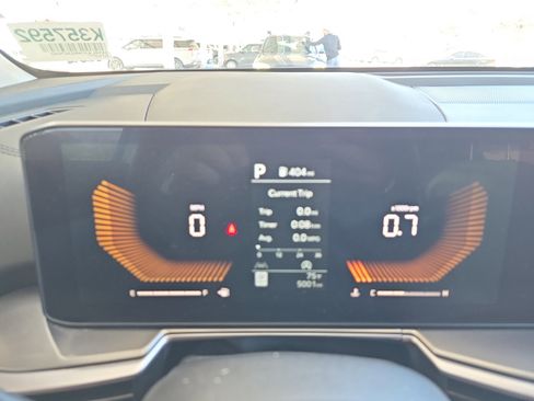 Certified 2025 Kia Sorento S w/ Panoramic Sunroof Package image 18