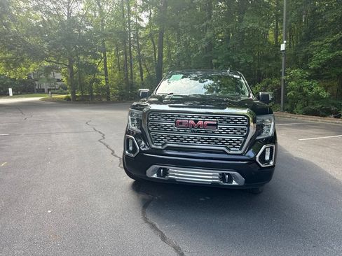 Used 2019 GMC Sierra 1500 Denali w/ Denali Ultimate Package AWD/4WD image 2